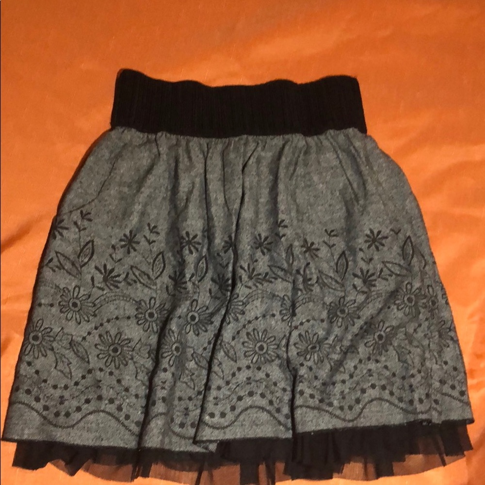 Grey and Black Skirt with Pockets